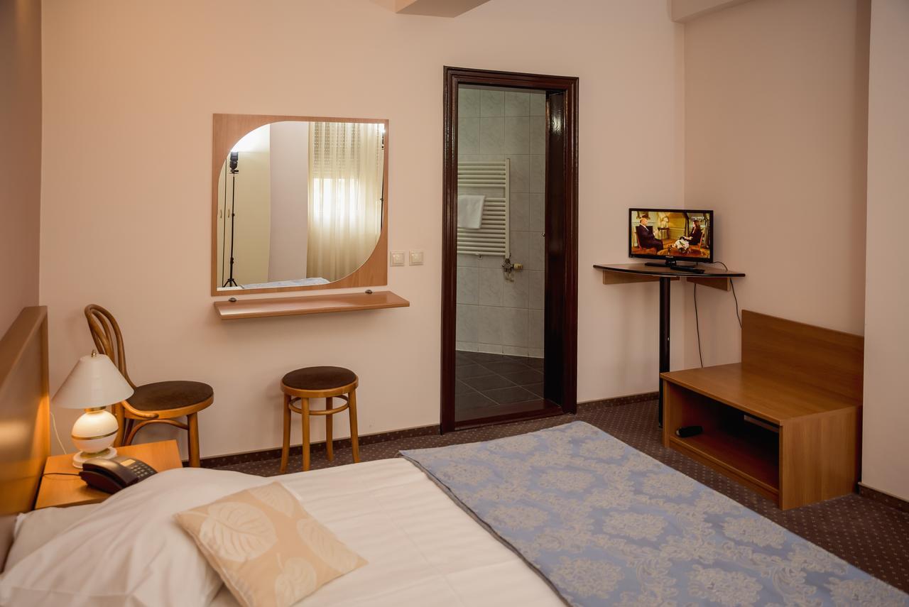 Hotel Reghina Temešvár Exteriér fotografie