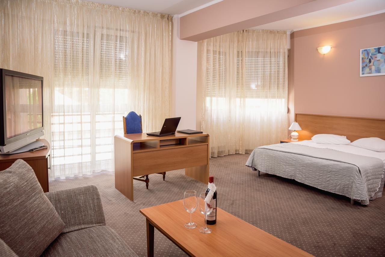 Hotel Reghina Temešvár Exteriér fotografie